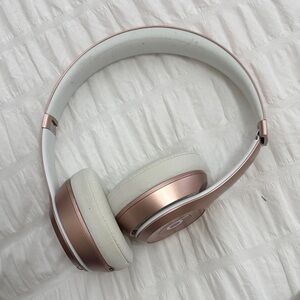 Beats Headphones Bluetooth